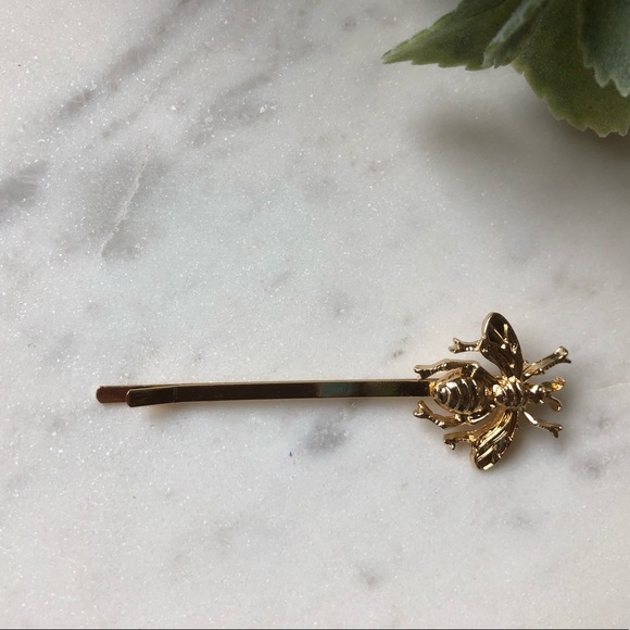 NWOT!! Bumble Bee Bobby Pin - Picture 2 of 5